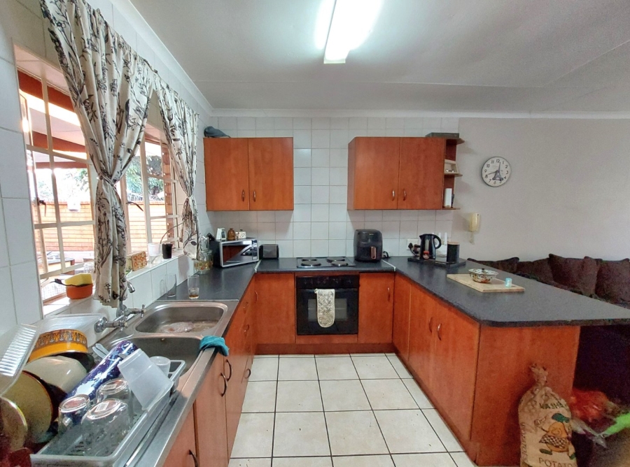 2 Bedroom Property for Sale in Brits North West